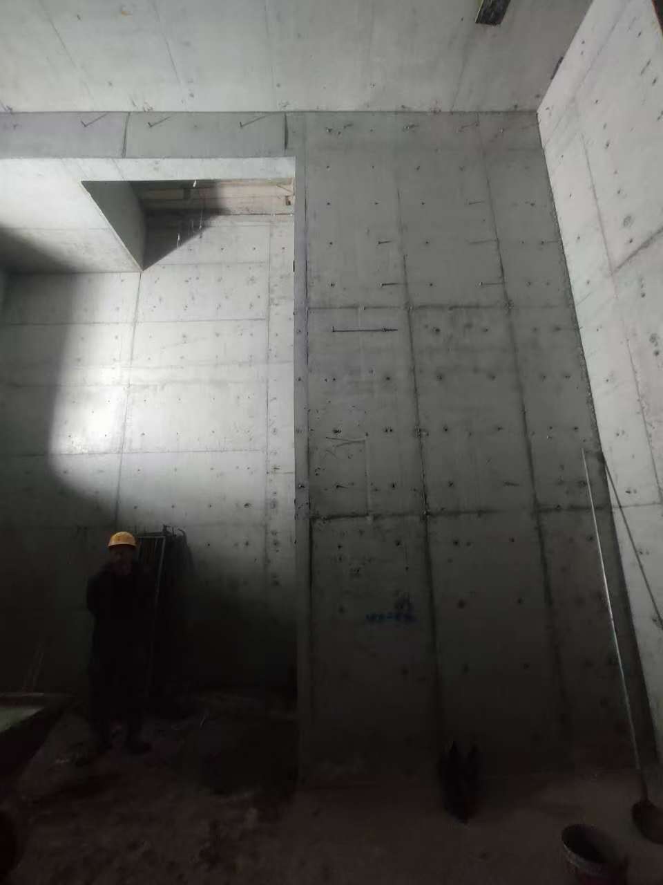 攀枝花墙上开槽钢筋断了有影响吗
